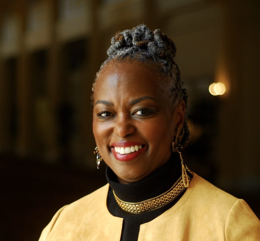 Amina Dickerson headshot.
