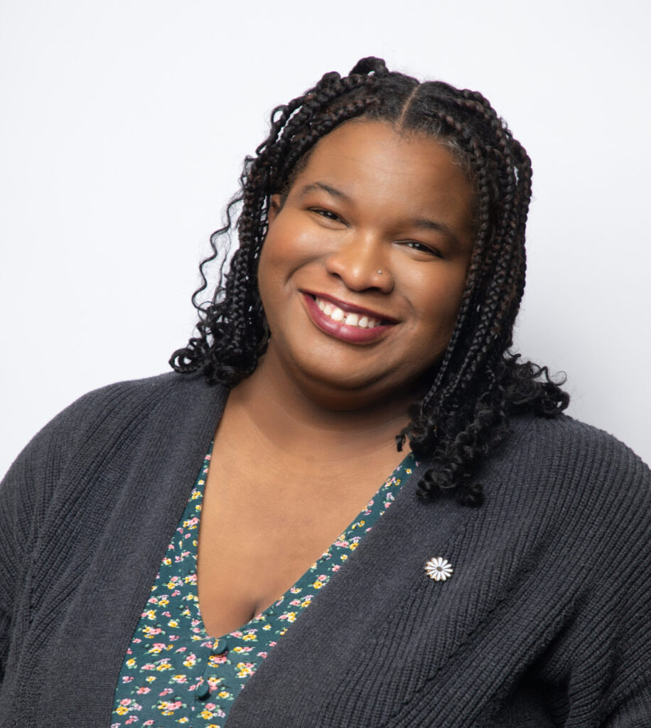 Lasondra Kern headshot.